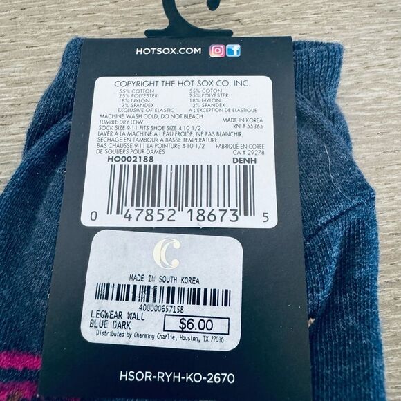 Hotsox Winter Ski Dog Print Holiday Festive Fun Socks - Picture 2 of 2